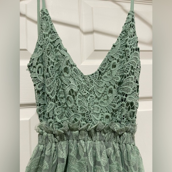 Saved by the dress open back maxi - Picture 2 of 4